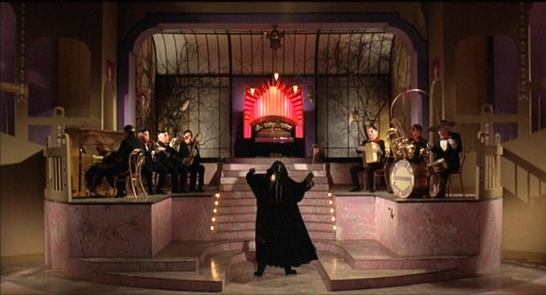 phibes1