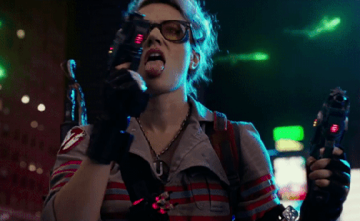 kate-mckinnon-ghostbusters-lick